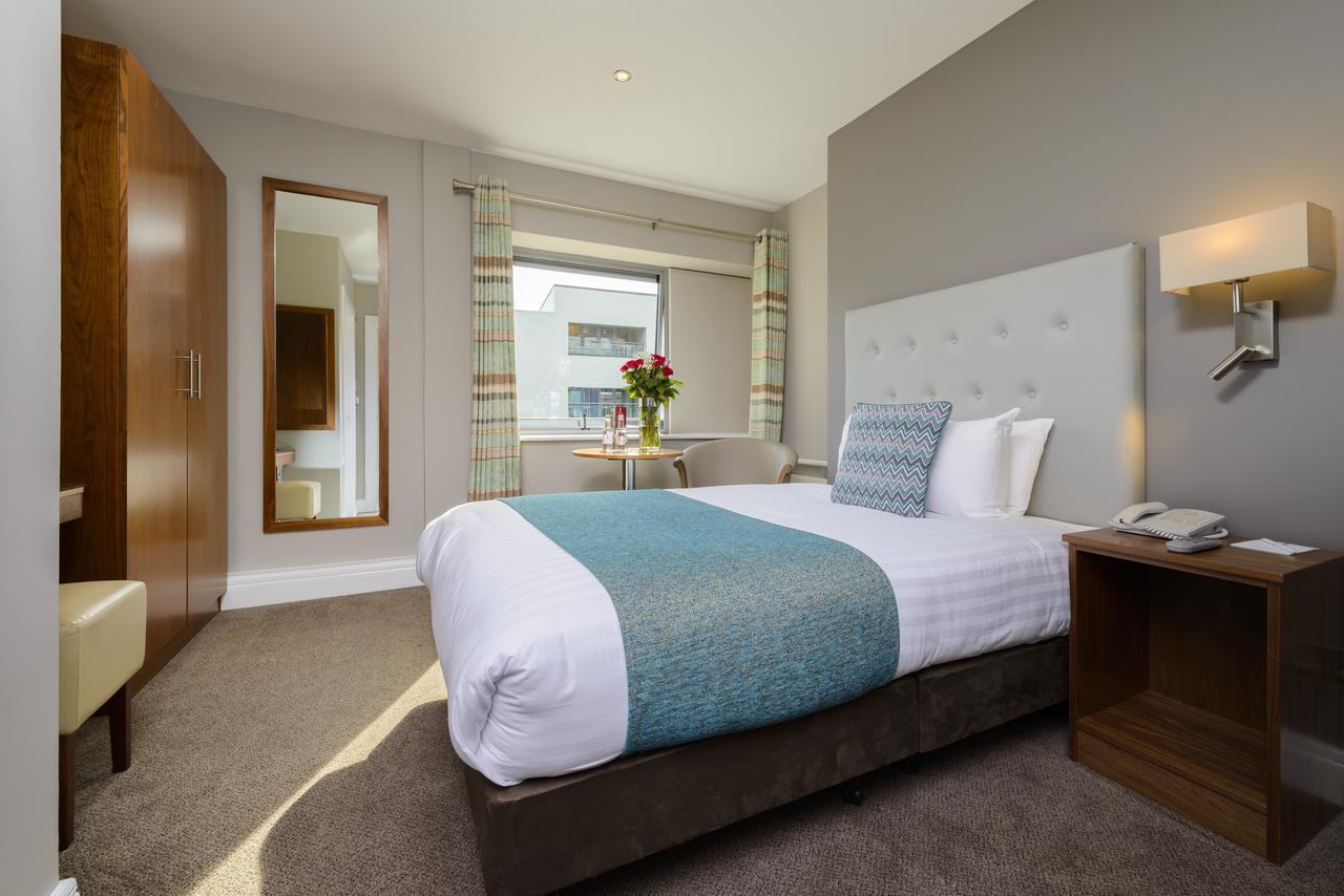 Double Room,669721407:JPEG