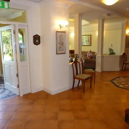Loch Lein Country House-2